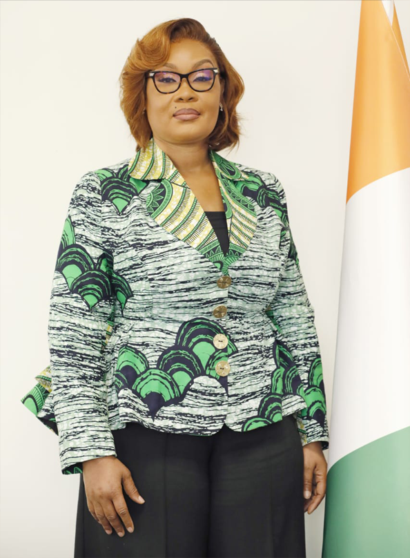 S.E. Mme Myss Belmonde DOGO